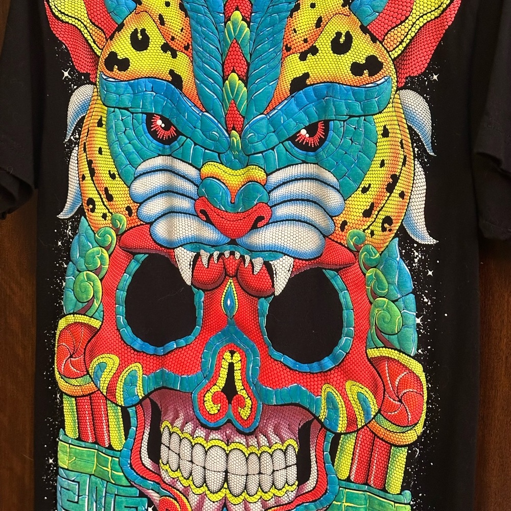 Source Unknown Black Tee With Vibrant Multicolor … - image 2